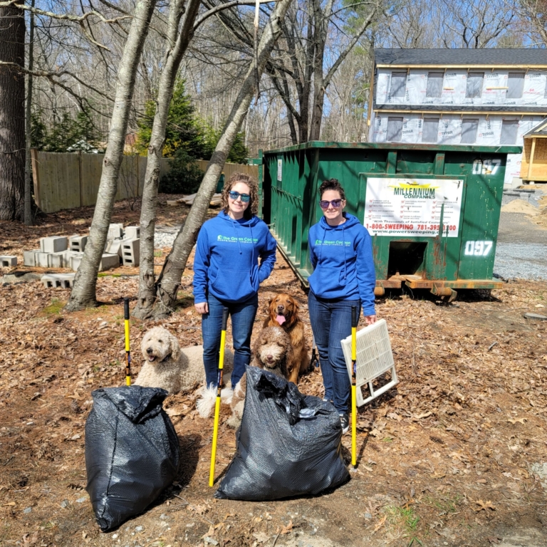 Green Cocoon team cleans up on Earth Day 2022 - 1
